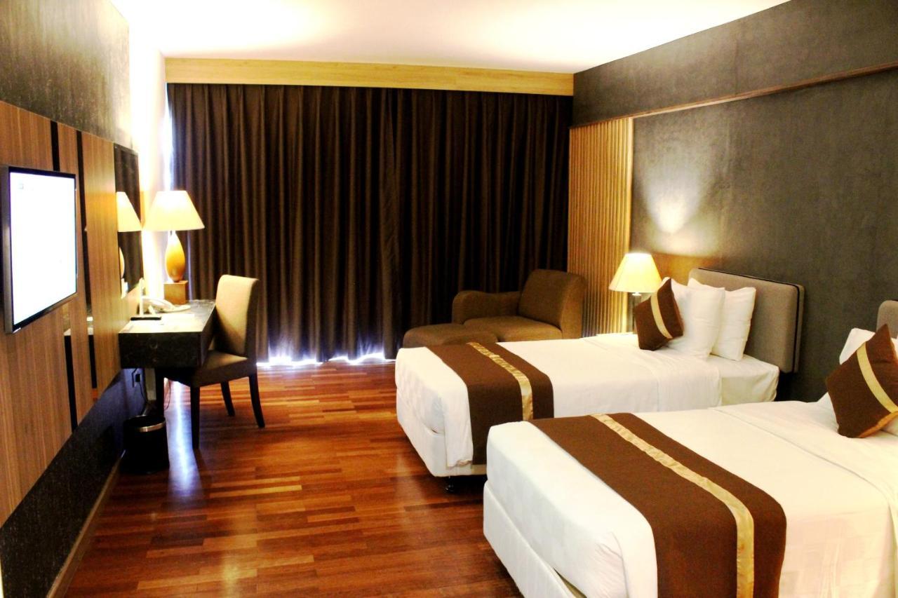 Batam View Beach Resort Nongsa Εξωτερικό φωτογραφία