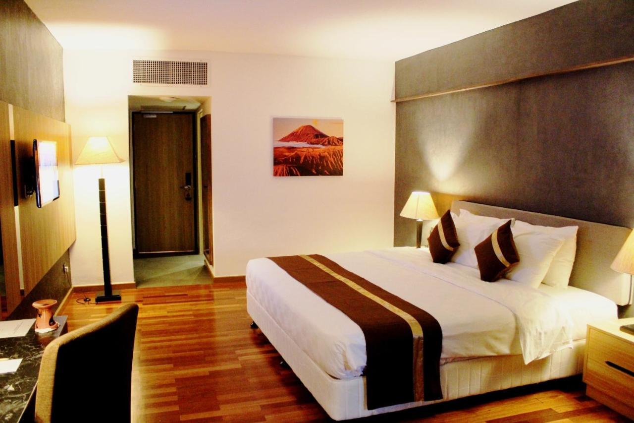Batam View Beach Resort Nongsa Εξωτερικό φωτογραφία