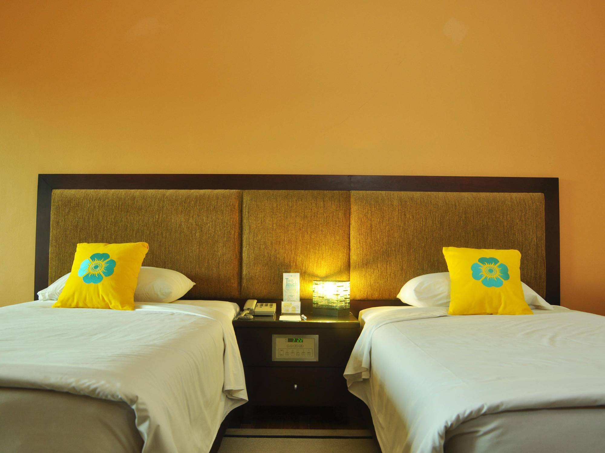 Batam View Beach Resort Nongsa Εξωτερικό φωτογραφία