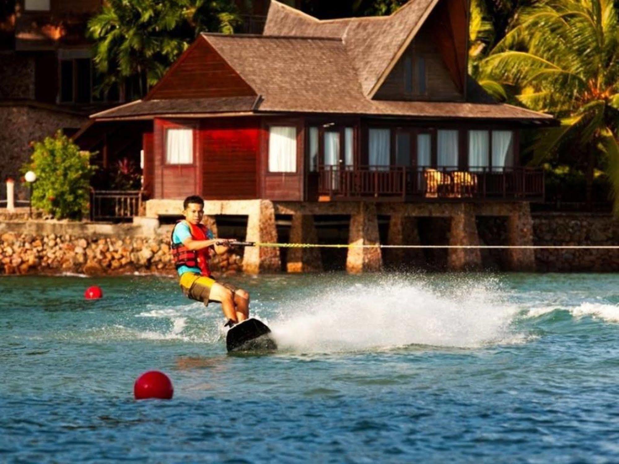 Batam View Beach Resort Nongsa Εξωτερικό φωτογραφία