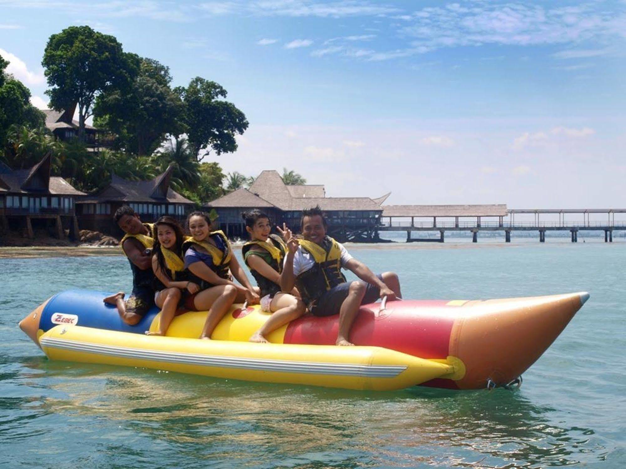 Batam View Beach Resort Nongsa Εξωτερικό φωτογραφία
